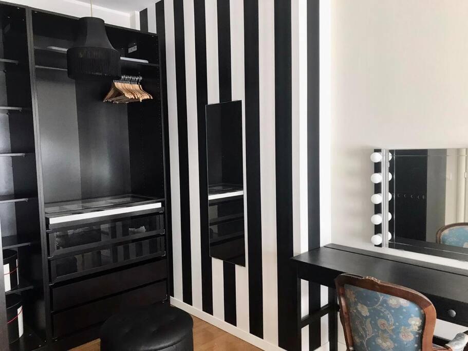 Comodo Bilocale Nuovo Milano Apartment Luaran gambar