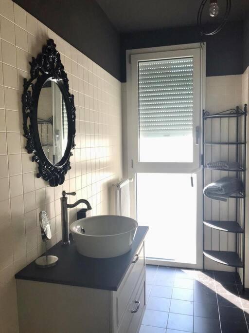 Comodo Bilocale Nuovo Milano Apartment Luaran gambar